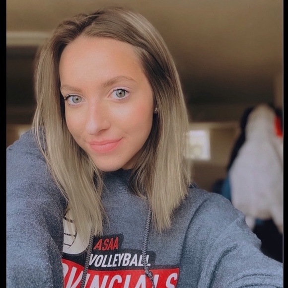 Meet your Posher, Marielle - Picture 1 of 1